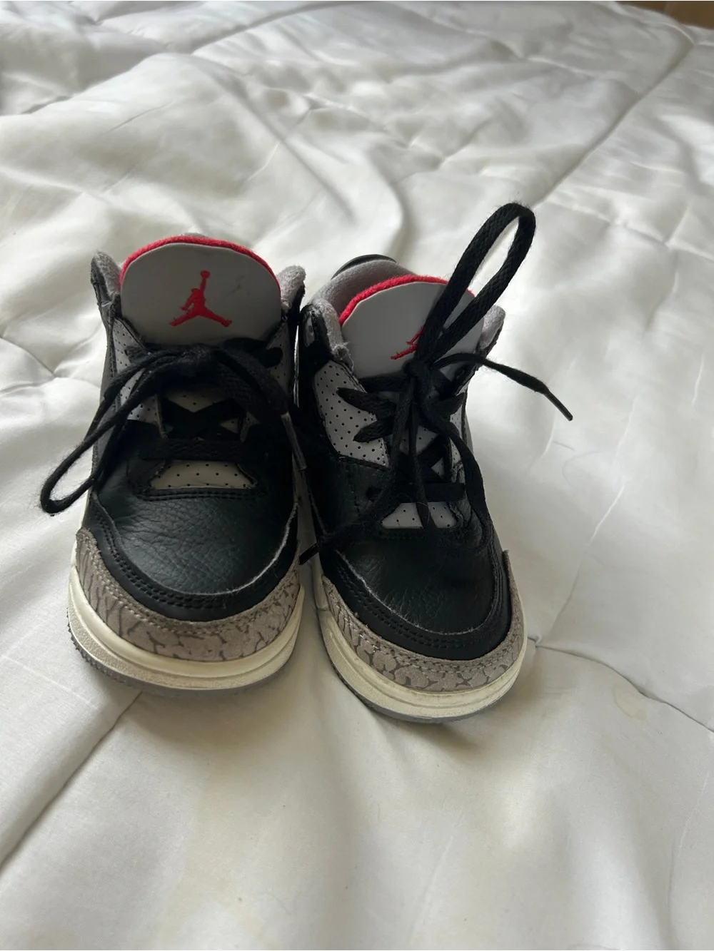 Jordan Kids Black/Gray/White/Red Retro 3s Style Sneakers